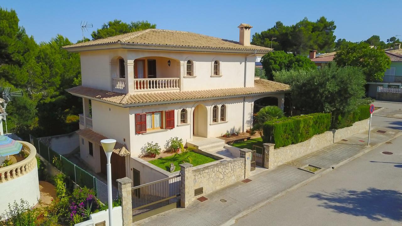 Calma Villa Сон Сера де Марина Екстериор снимка